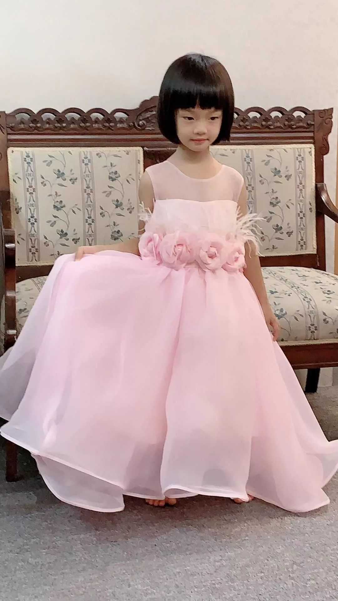 42_201909222312599672146457995-花童禮服