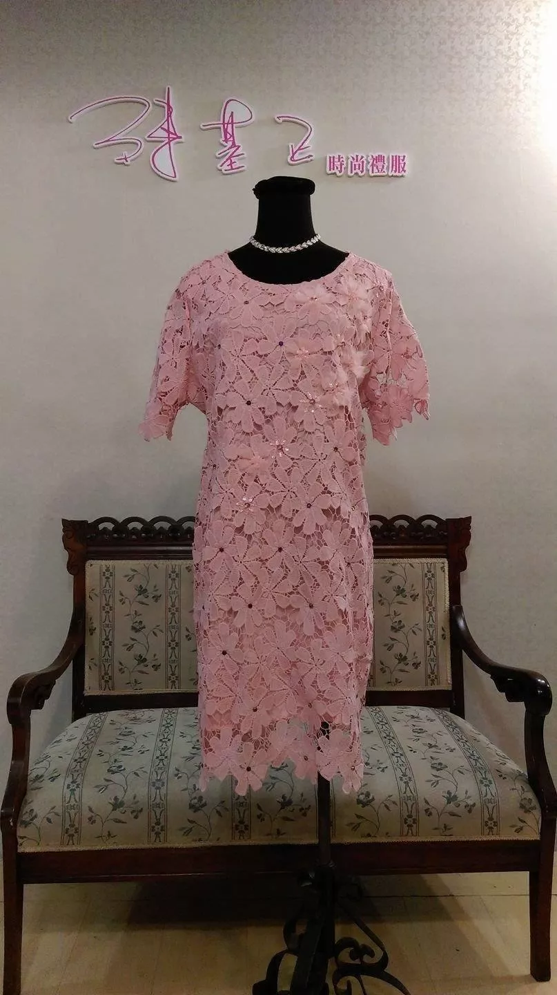 42_201905262033402889574342079-短版禮服
